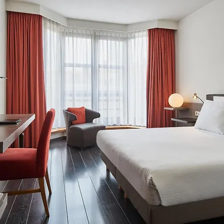 Hotell Theater 4*